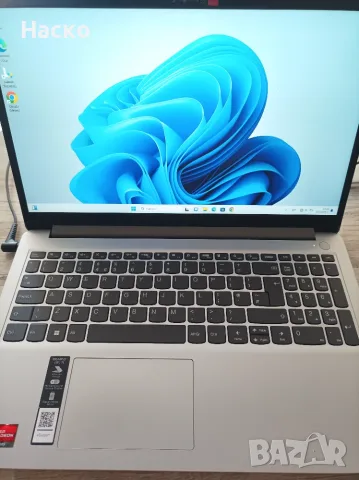 Лаптоп Lenovo IdeaPad 1 15AMN7 ,Amd Ryzen 3 7320U, 8Gb ram,512 ssd, windows 11 pro