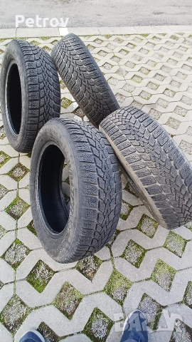 Зимни гуми 185 65 15 Dunlop, снимка 2 - Гуми и джанти - 53396658