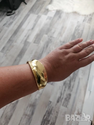 Гривна от медицинска стомана