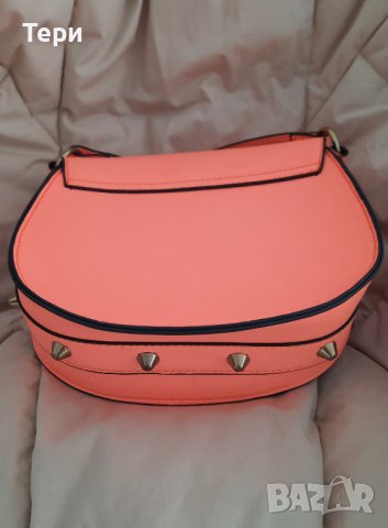  H&M чанта, снимка 2 - Чанти - 39960435
