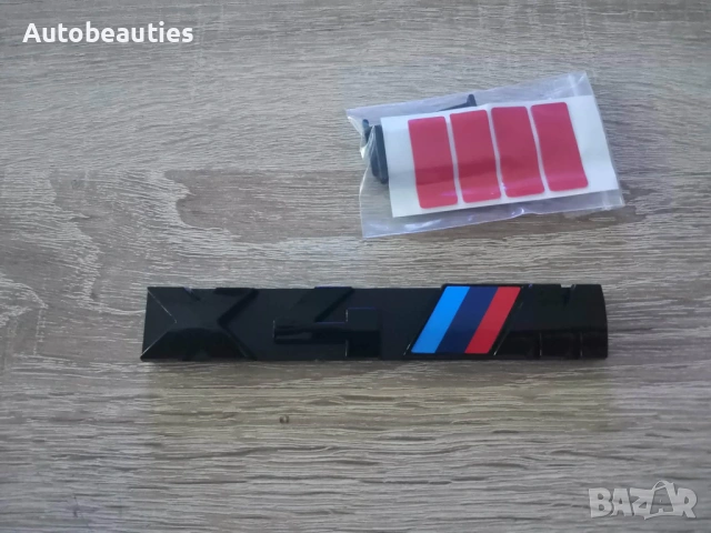 Предна решетка черна емблема BMW X4M, снимка 2 - Аксесоари и консумативи - 53455613
