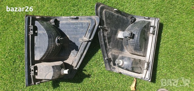 Jeep grand cherokee 2008 задни светлини стопове. Десния има забележка цената е 100лв за 1бр, снимка 2 - Автомобили и джипове - 41615795