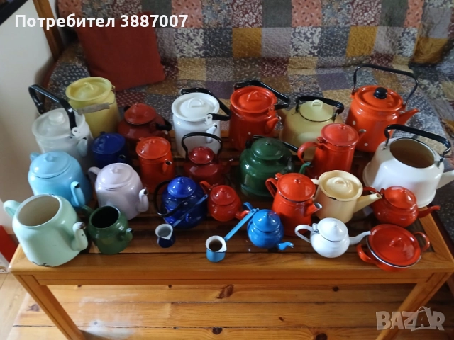 Ретро/Соц/Емайлирани Чайници