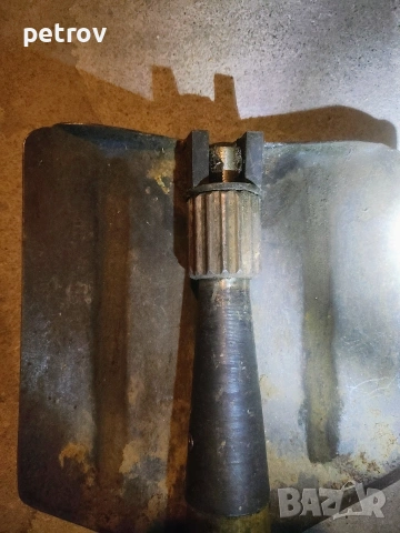 Военна лопата., снимка 3 - Антикварни и старинни предмети - 53235803