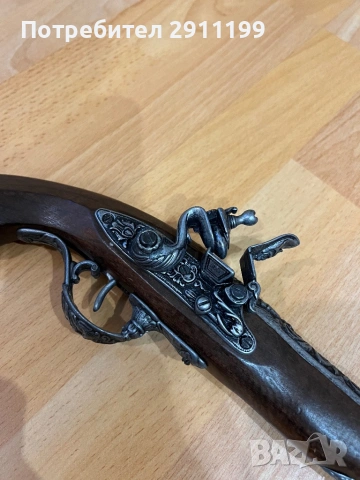 Реплика на кремъклия, снимка 2 - Антикварни и старинни предмети - 53815037