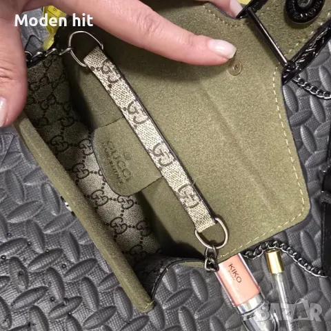 Дамска чанта с дълга дръжка, която става на две къси Gucci - Налични различни цветове, снимка 5 - Чанти - 47983788