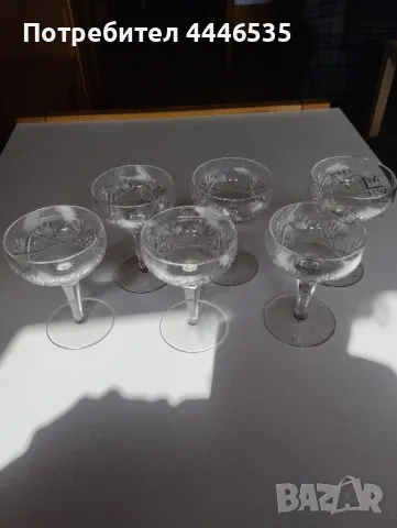 Продавам кристални чаши за шампанско; уиски, снимка 2 - Чаши - 49920375