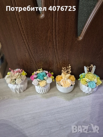 Керамични кашпи с ароматни сапунени цветя 