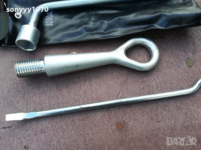 комплект за автомобил-нов от германия 0302231802, снимка 14 - Аксесоари и консумативи - 39543965