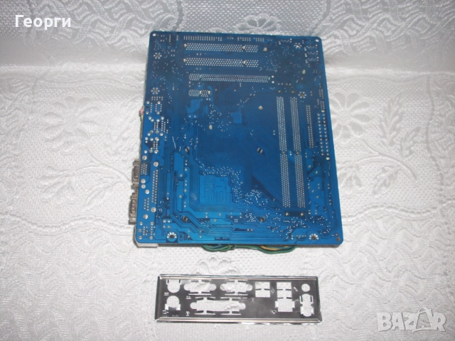 Дъно "Gigabyte", снимка 8 - Дънни платки - 52654766