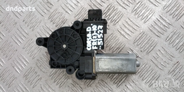 Моторче стъклоповдигач Opel Corsa D 2010г.(десен)	