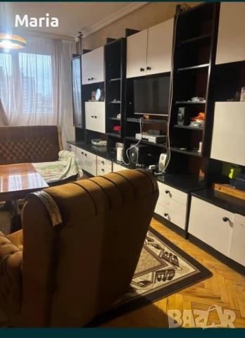 Продавам 4 стаен апртамент- тухла, снимка 1