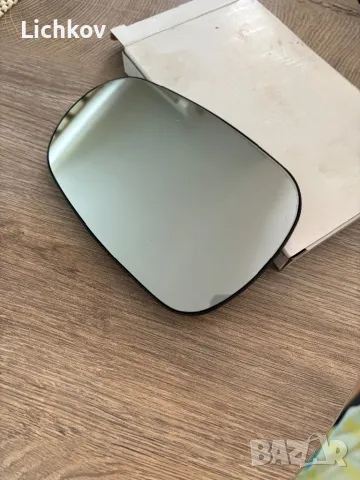 Дясно огледало за Рено Меган 98 г. / Без подгрев / Renault Megane