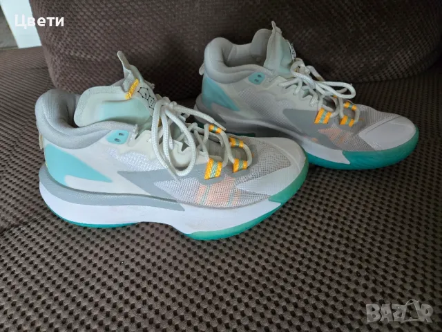 Маратонки Djordan 37.5 номер, снимка 6 - Детски маратонки - 49463427