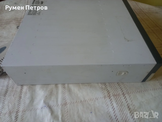 Fujitsu Siemens Scenic E600., снимка 10 - За дома - 53677778