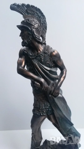 Висока фигура на рицар с отчупен меч, 44 сантиметра, снимка 3 - Декорация за дома - 53529560