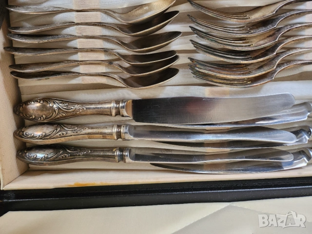 прибори за хранене, к-т от 30 прибора от посребрен мелхиор + черпак, красиви, солидни , от СССР, снимка 2 - Прибори за хранене, готвене и сервиране - 47647610
