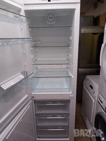 Комбиниран хладилник с фризер Миеле Miele А+++ с две години гаранция!, снимка 10 - Хладилници - 53002237