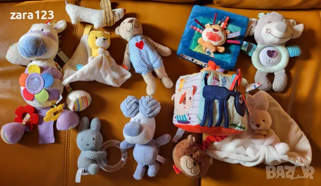 Лот бебешки играчки