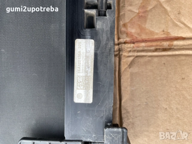 Шлюз Въздухозаборник Радиатор 1EA122135A Volkswagen ID.3 E11 PRO, снимка 3 - Части - 53615875