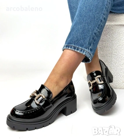 Дамски мокасини Paola от лачена кожа на висок ток с кристали, 2цвята , снимка 3 - Дамски ежедневни обувки - 53406922