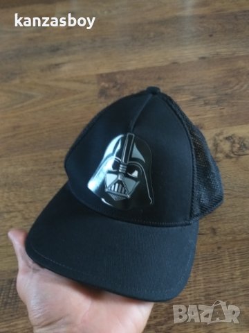 adidas star wars cap - страхотна шапка КАТО НОВА, снимка 2 - Шапки - 41621980