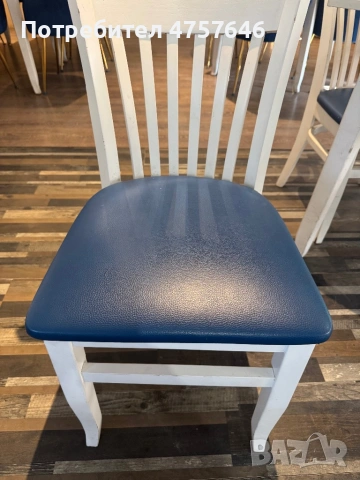 Продавам дървен стол в класически стил., снимка 2 - Столове - 53746240