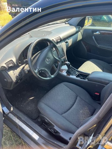 Продавам Мерцедес ц класа 2.0 компресор на части или цял, снимка 3 - Автомобили и джипове - 41995265