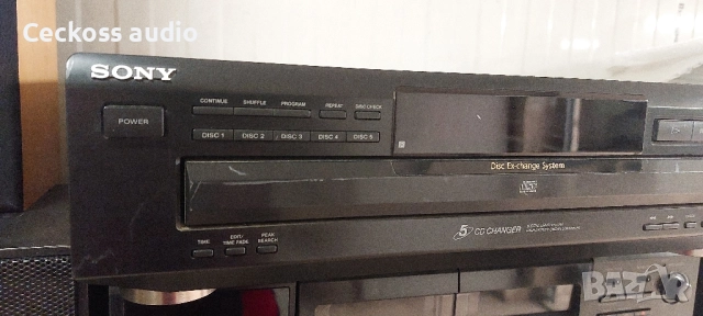 Сд плеър SONY CDP-CE315 5диска с дистанционно , снимка 3 - Ресийвъри, усилватели, смесителни пултове - 51508302