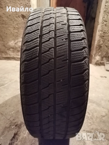 Продавам 1 брой зимна гума 205.55.16 дот 2021