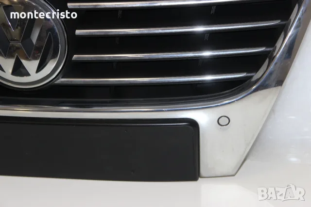 Предна решетка VW Passat B6 (2005-2011г.) 3C0853651F предна емблема отвори за парктроник, снимка 5 - Части - 55767183