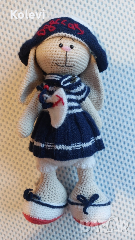 Плетена кукла заек