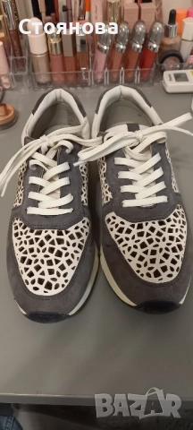 *Caprice* Естествена кожа 