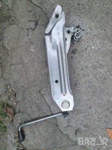 Крик за Голф 4 бора