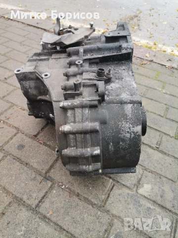 Скоростна кутия Шаран 1,9 116кс, снимка 4 - Части - 52570253