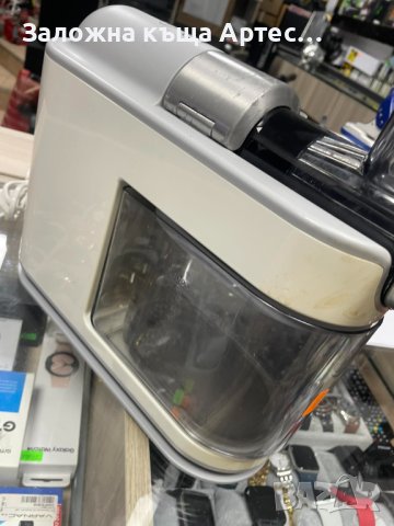 Смилаща сокоизстисквачка Philips HR1895, снимка 3 - Сокоизстисквачки и цитрус преси - 41046210