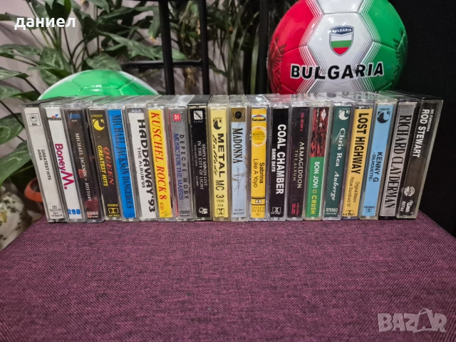 20 бр. оригинални, лицензирани и пиратски касети с хубава музика