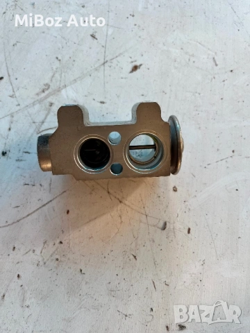 Разширителен клапан климатик БМВ Е90 91 BMW