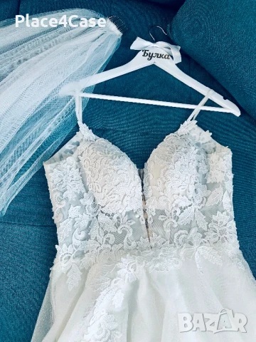 Страхотна сватбена рокля