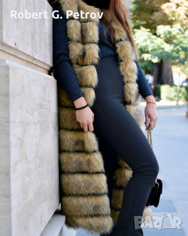 Дълъг дамски зимен елек, снимка 2 - Якета - 51965456