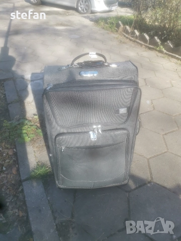 Два куфара с колелца, снимка 2 - Куфари - 48962255