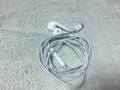 Слушалки Apple EarPods with Lightning Connector, снимка 1 - Слушалки, hands-free - 36368629