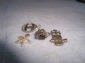 Лот 4 СТАРИ СРЕБРИСТИ УКРАШЕНИЯ БИЖУТА МЕДАЛЬОНЧЕТА 26145, снимка 3
