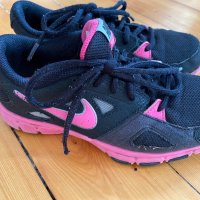 Маратонки Nike 34 номер, снимка 1 - Детски маратонки - 34084921