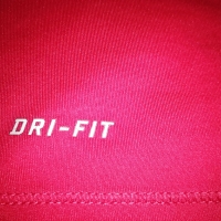 NIKE Dri-Fit, Оригинална Тениска, Размер S. Код 1622, снимка 7 - Тениски - 36080390