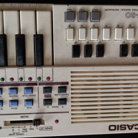 CASIO PT-80 - мини синтезатор, снимка 2 - Синтезатори - 44549738