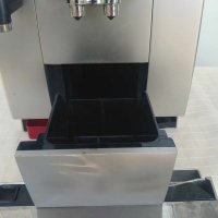 Кафеавтомат Delonghi cappuccino ECAM 23.466.S, снимка 8 - Кафемашини - 41378812