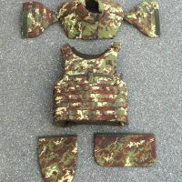 Военна тактическа бронежилетка професионална бронирана жилетка кевлар , снимка 1 - Екипировка - 42563368