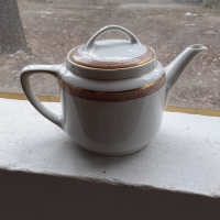 Прекрасен стар колекционерски порцеланов чайник KPM Germay, снимка 1 - Антикварни и старинни предмети - 36226884