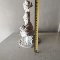 статуетка -викториянска дама, снимка 3 - Антикварни и старинни предмети - 41929318